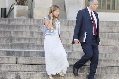 Se retira Ornella Calvete de Comodoro Py