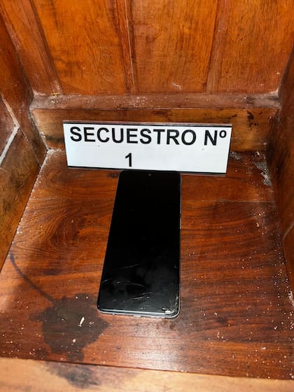Se secuestraron 25 dispositivos móviles