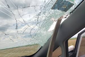 Se sospecha que la varilla se desprendió en el momento en que la pareja buscó pasar a una Kangoo