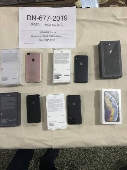 Se subastan celulares a partir de los $11000