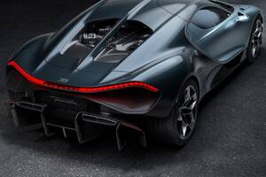 Bugatti presentó al primer deportivo híbrido de la marca: cómo es