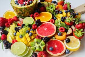 Se trata de una fruta repleta de nutrientes esenciales que pueden hacerte sentir mejor anímicamente