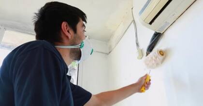 Se trata de una pintura con propiedades bactericidas que garantiza la inhibición de formación de colonias de bacterias en toda la superficie pintada