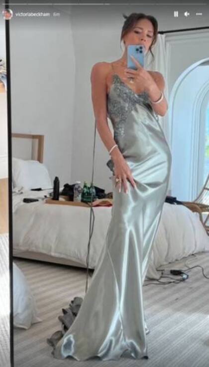 Se trata del primer vestido de alta costura que desarrolla la casa de moda de Victoria Beckham