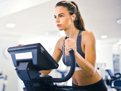 Sea cual fuere el ejercicio que realices, deberías aguardar unos minutos antes de ducharte, con el fin de que tu sistema se equilibre nuevamente