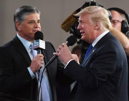 Sean Hannity es un presentador de Fox News que le ha mostrado su apoyo a Donald Trump durante las últimas elecciones