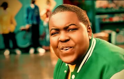 Sean Kingston en el videoclip de "Beautiful Girls", cuando solo tenía 17 años (Foto: Captura YouTube)