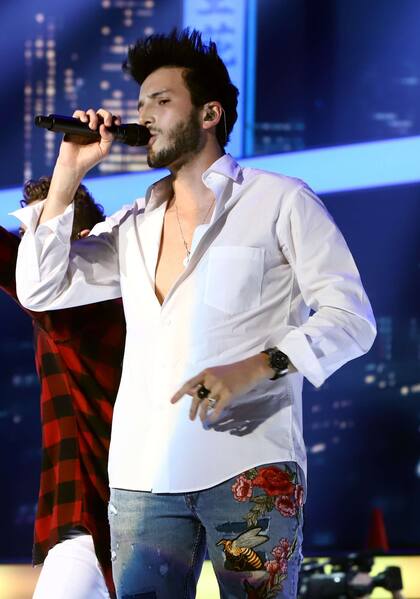 Sebastián Yatra (Colombia) Spotify: 14.260.000 oyentes mensuales. Tiene tres temas en el top 50 Argentina. Video más visto en YouTube: “No hay nadie más”, 440 millones de vistas.