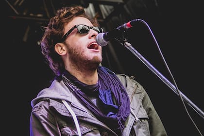 "Dejar de pensar" es el nombre de una de las canciones que Sebastián Blanco editó este año