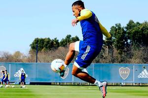 Sebastián Villa: lo que deberá hacer el colombiano para volver a ganarse un lugar en Boca