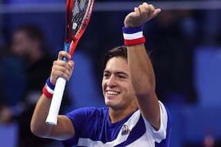 Sebastián Báez ganó otra vez y es semifinalista en el Masters Next Gen en Milán