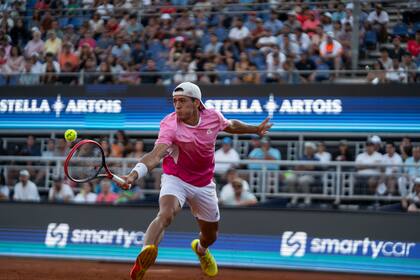 Sebastián Báez, en acción en el court central en San Carlos de Apoquindo