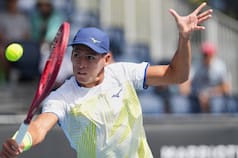 Sebastián Báez se despidió del Australian Open con una derrota frente a Darderi
