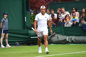 Sebastián Báez le dijo adiós a Wimbledon al perder en la segunda rueda
