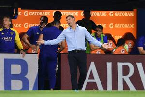 Sebastián Battaglia se queja; el entrenador sabe que está en una situación en la cual o vuelve a ganar o... se termina su ciclo como DT de Boca