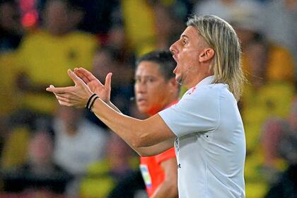 Sebastian Beccacece, el entrenador argentino que dirige al combinado ecuatoriano