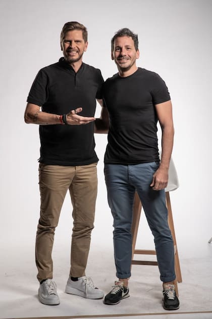 Sebastián "El Pollo" Vignolo y Sosa, en una producción fotográfica para F90