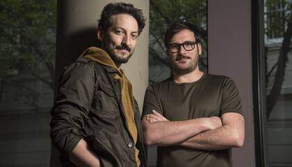 Sebastián Holz y Sebastián Suñé, artífices de la multinominada Caníbal, dirigida por Corina Fiorillo