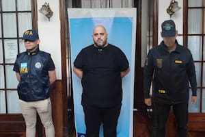 El periodista partidario de Boca, detenido por estafas, fue trasladado a Paraná donde será indagado