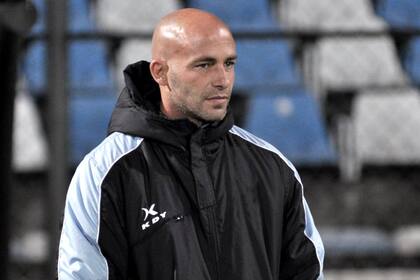 Sebastián Méndez es una de las opciones que maneja la dirigencia de Unión para reemplazar a Azconzabal