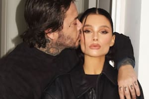 Sebastián Ortega y Valentina Zenere se conocieron a mediados de 2024, durante el rodaje de En el barro, el spin off de El marginal, que produce él y que protagoniza ella