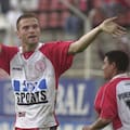 Jugó en Huracán y otros clubes argentinos y ahora pide trabajo por redes sociales: “La plata la necesitamos para ayer”
