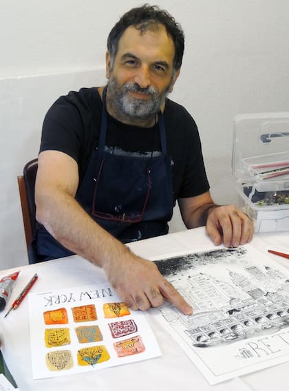 Sebastián Scherman trabaja con lápiz, acuarela y tinta china, entre otras técnicas.