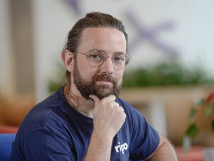 Sebastián Serrano, CEO y cofundador Ripio: "La expectativa a futuro de los spot de BTC sigue siendo excepcional. Hay mucho capital deseando exposición a Bitcoin que ahora puede tenerla sin comprometerse con wallets y claves privadas. Bitcoin seguirá siendo un activo cada vez más demandado, aunque el boom de los ETF no vaya a darse tan de inmediato como se esperaba"