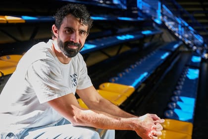 Sebastián Vega es el primer jugador de básquetbol argentino que habló acerca de su sexualidad