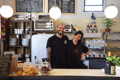 Sebastián y Virginia quieren revitalizar Gándara.