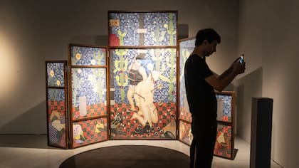 "Sebastianos", obra de Chiachio & Giannone, en la muestra "Difícil decir adiós", en el Borges