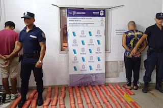 La persecución de un auto sospechoso durante 30 cuadras derivó en el secuestro de 120 kilos de droga