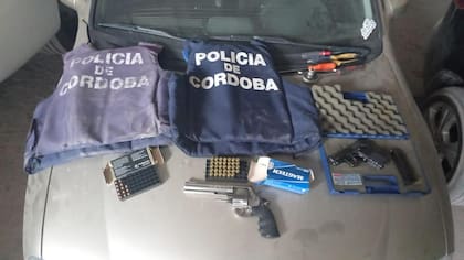 Secuestraron 418 kilos de cocaína dentro de una mezcla de cemento en un camión de transporte, en el límite entre Tucumán y Santiago del Estero