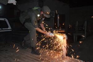 Secuestro de 175 kilos de cocaína en el doble fondo de una camioneta en Santiago del Estero
