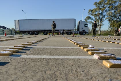 Secuestro de 444 kilos de cocaína en Monte Grande