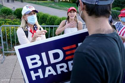 Las diferencias de Biden en los sondeos son considerables, aunque no irremontables en cuanto a los electores del Colegio Electoral