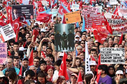 Seguidores del candidato opositor Kemal Kilicdaroglu durante un acto de campaña en Ankara