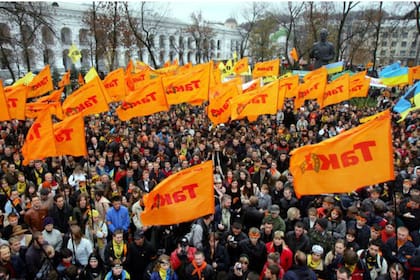 Seguidores del expresidente ucraniano Viktor Yushchenko, en una manifestación en Kiev