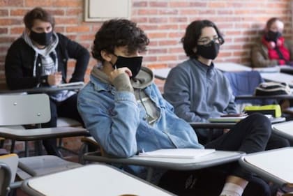 Según datos del gobierno publicados a mediados de julio, más del 70% de los estudiantes de educación media retornaron a las aulas.