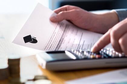 Según el DOE, la deuda por préstamos estudiantiles alcanzó los US$1.6 billones y solo un poco más de un tercio de los prestatarios está al día con sus pagos (iStock)