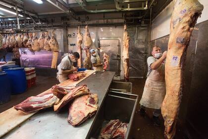 Según el IPCVA, la carne vacuna aumentó más que el pollo y el cerdo