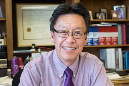 Según el juez Edward Chen, eliminar el TPS causaría daños sociales y económicos irreparables en múltiples estados