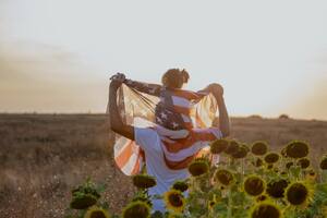 Según el USCIS, la prioridad en el sistema de inmigración familiar está claramente definida, y la primera preferencia es una de las más beneficiosas para quienes buscan regularizar su estatus en EE.UU.