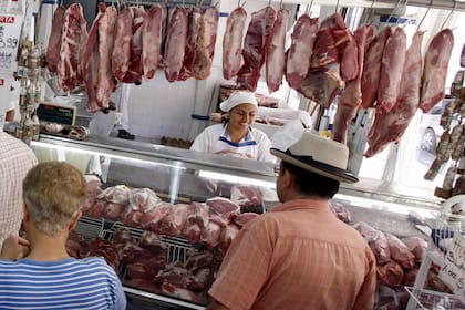 Según Fade, el maíz explica solamente el 4,5% del valor del kilo de carne al mostrador