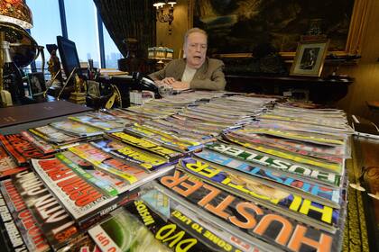 Según informó la revista TMZ, falleció por problemas cardíacos