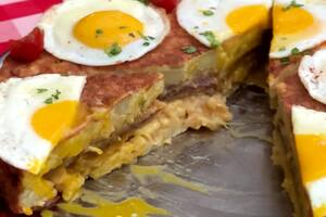 Según Jorge Alberto Hotasegui, el encargado de los dos restaurantes del Club del Progreso, la tortilla es “simple y sabrosa, como tiene que ser”