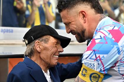 Según jugadores del club y allegados al entrenador, mostraba debilidad, fragilidad y cierta desorientación