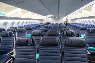 Una exazafata reveló cuál es el peor asiento en un avión para el cuidado de la piel