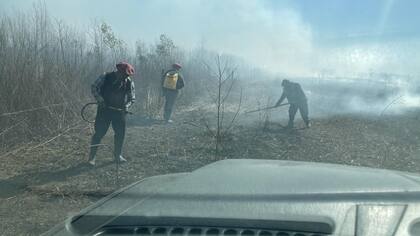 Según Mariani, eran focos intencionales con el humo directo a Rosario: la denuncia se basó en coordenadas que, según el sistema de la NASA, identificaban los focos ígneos en los campos