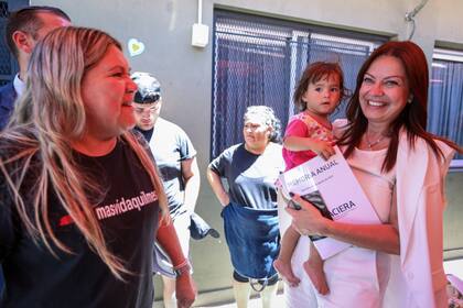 Según Salvia, el aumento en las coberturas sociales incidió en el descenso de la proyección de indigencia del segundo trimestre.